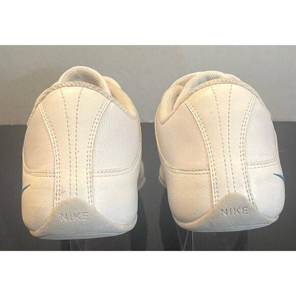 Nike Womens Musique 4 Sz 8 White Leather Dancing Shoes Lace Up Low Top Sneakers - Picture 8 of 11